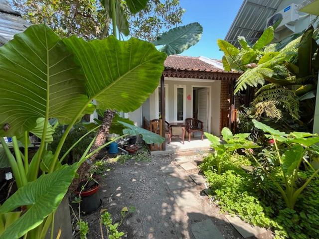 Mutiara Homestay Syariah Yogyakarta Exterior foto